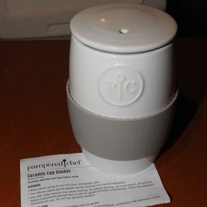 Pampered Chef egg cooker